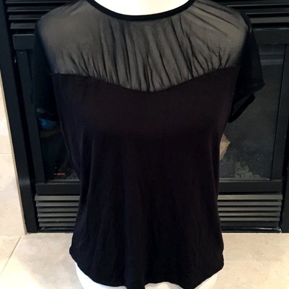 W5 Concepts Black Crepe Mesh Short Sleeve Top - Picture 1 of 6